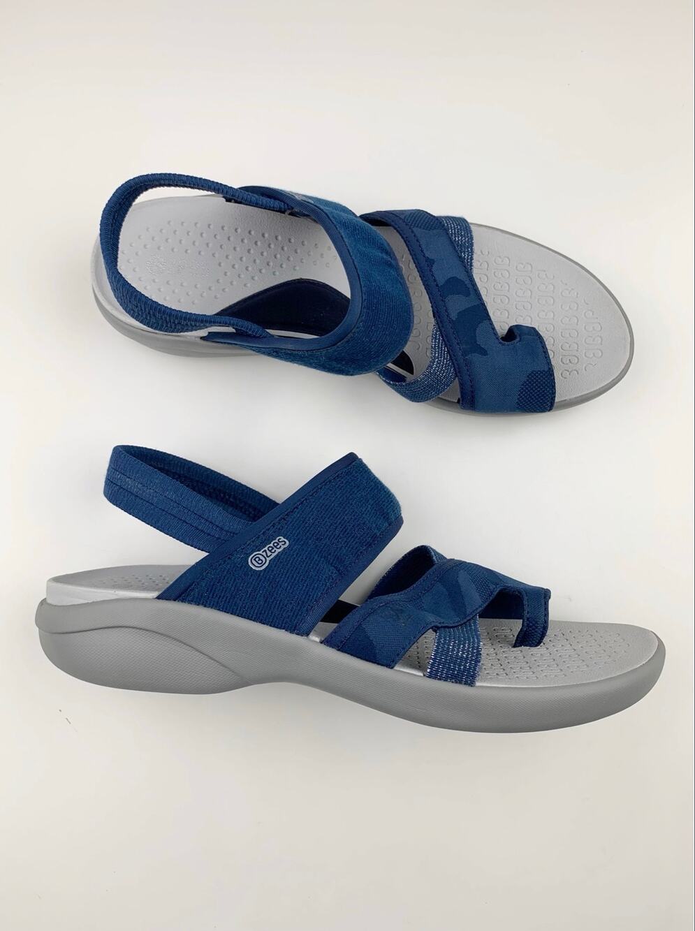 Bzees Call Me Sandals Blue Strappy Comfort Toe Loop Sporty Casual Women's 10
